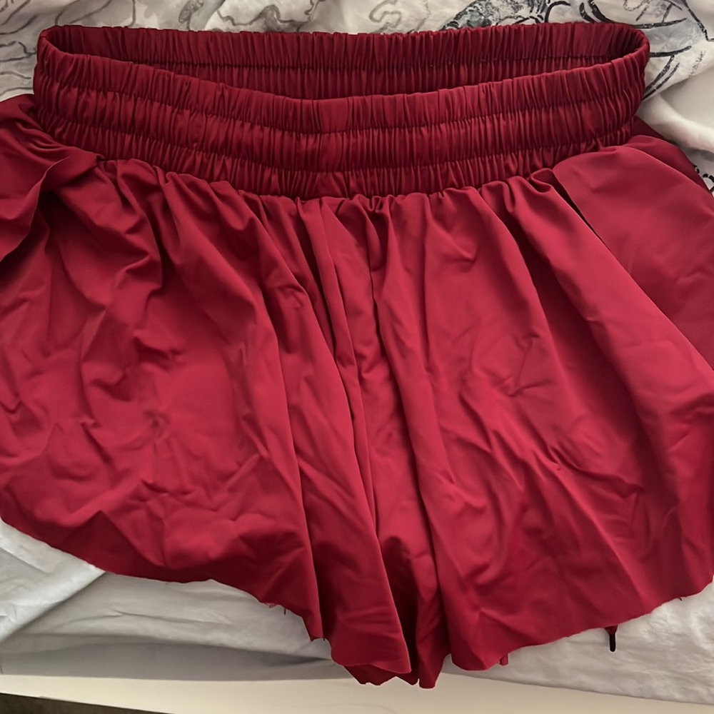 Red flowy shorts - Picture 2 of 3